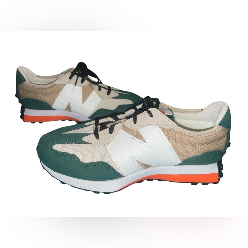 New Balance Men's Green, White, and Tan Sneakers
